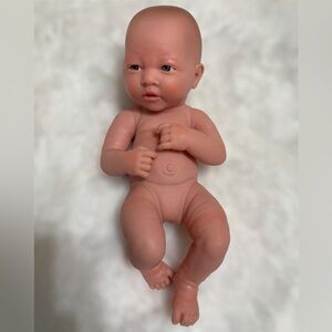 Lifelike Newborn Baby Doll